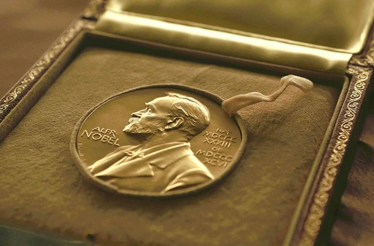 Nobel-prize-medalt.jpg