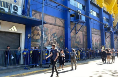 Miles de hinchas de Boca y otros equipos despidieron a Miguel Ángel Ruso