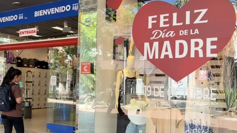 Comerciantes esperan repunte en las ventas para el Día de la Madre