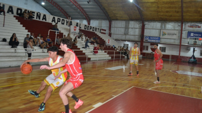 Don Bosco pegó primero en un duelo caliente y quedó a un paso de la semifinal