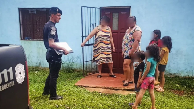 Rescataron a cuatro menores que llevaban varios días sin comer