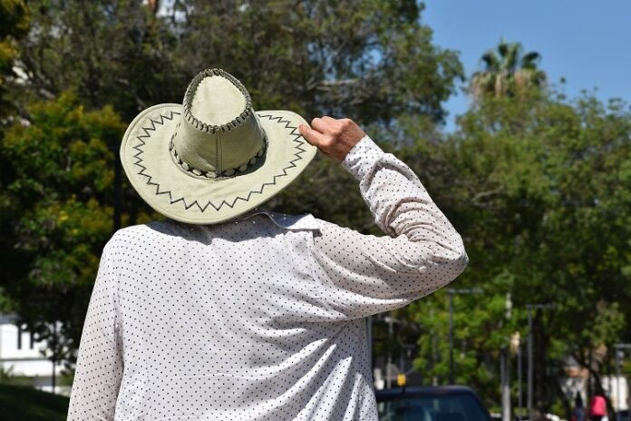 calor sombrero.jpg