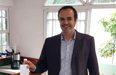 La Legislatura chaqueña toma juramento a Edgardo Reguera