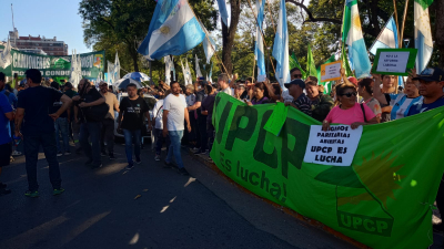 La CGT y otros gremios provinciales se movilizaron en Resistencia