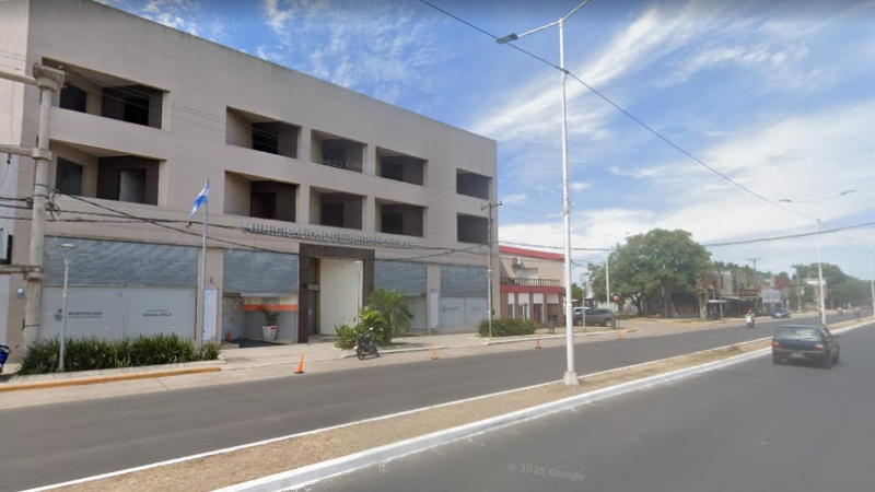 Las cajas municipales atenderán hasta las 11 este martes
