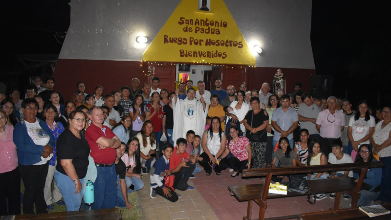 Actividades religiosas del padre Julián Duarte en Paso de Oso