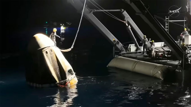 Misión espacial volvió a Tierra por un problema de salud de un astronauta