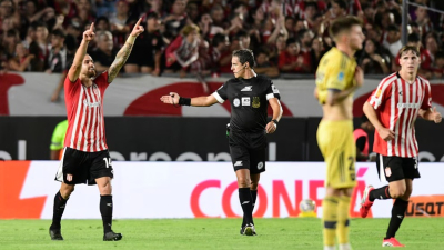 Estudiantes fue más y se quedó con el triunfo ante Boca