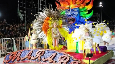 Noche de cierre del carnaval centrochaqueño en Quitilipi