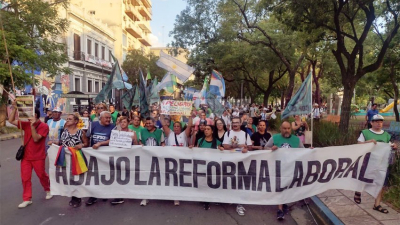 Resistencia se movilizó contra el debate de la reforma laboral