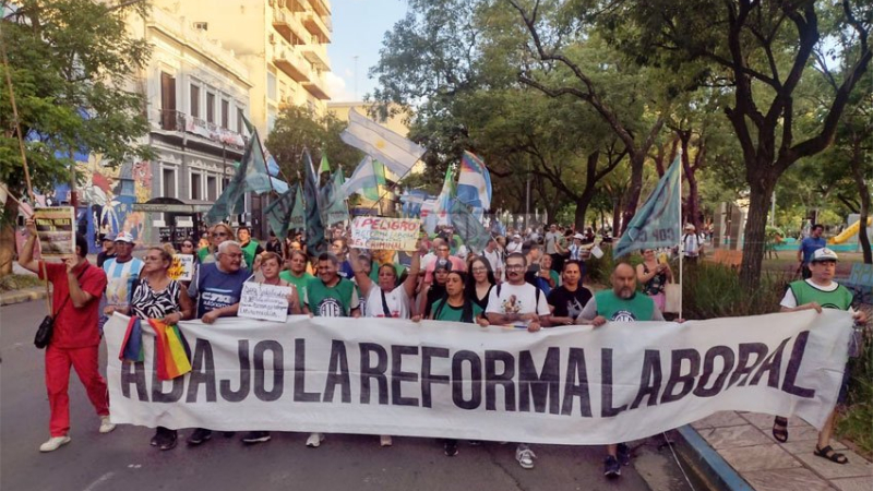 Resistencia se movilizó contra el debate de la reforma laboral