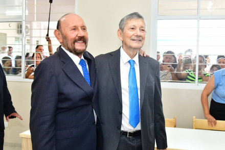 Insfran con el profesor Rodolfo Reynaldo Benítez.jpg