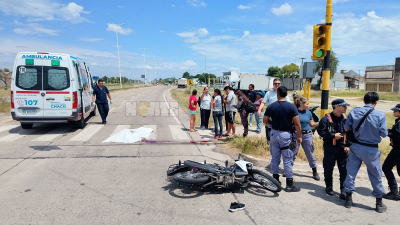 Murió una motociclista tras colisionar con un camión en Resistencia
