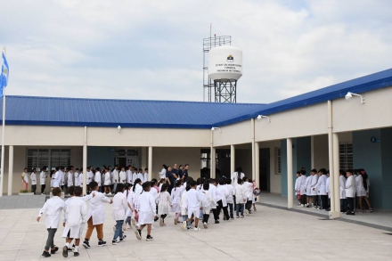 Actividades normales en las escuelas inauguradas (4).jpeg