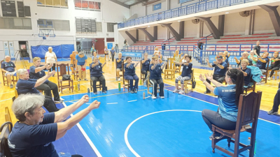 Con una gran concurrencia, comenzaron oficialmente las clases del Programa de Gimnasios Terapéuticos