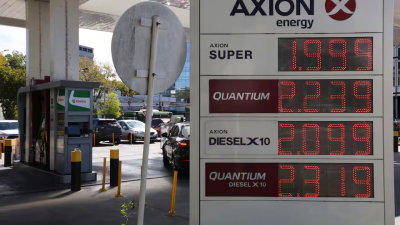 El Gobierno autorizó a usar más etanol en la nafta