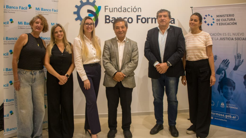 Programa conjunto de educación financiera en escuelas