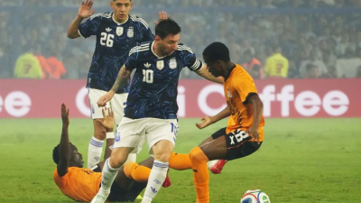 Argentina enfrenta a Zambia, a la espera de que mejore su imagen