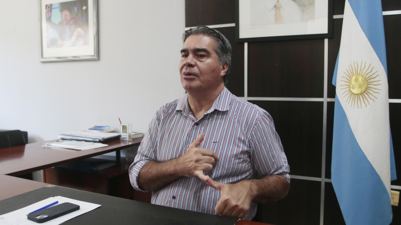 Acusan a Capitanich por el reparto discrecional de Aportes no Reintegrables