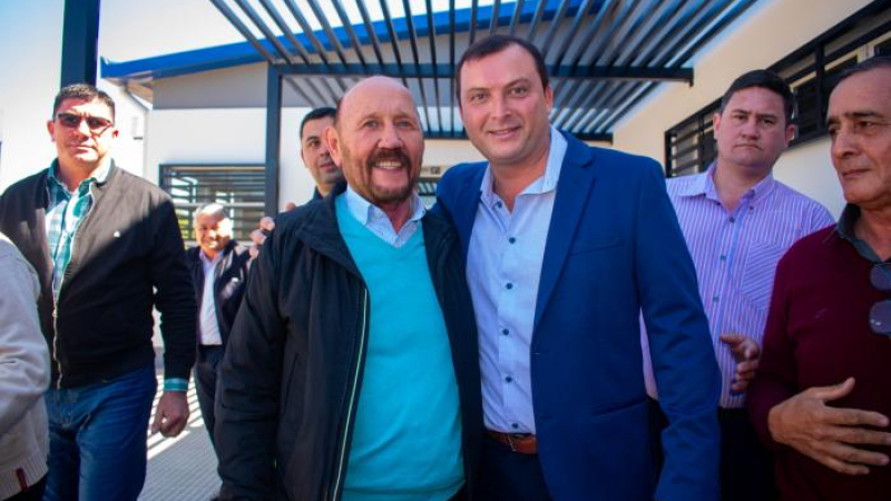 Ratifican apoyo a Insfrán