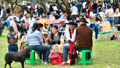 El pueblo de Herradura festejó sus 127 años de aniversario