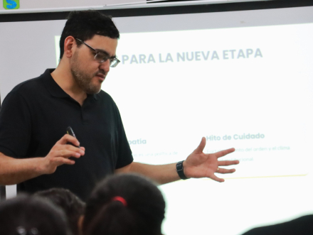 director Medina Patiño
