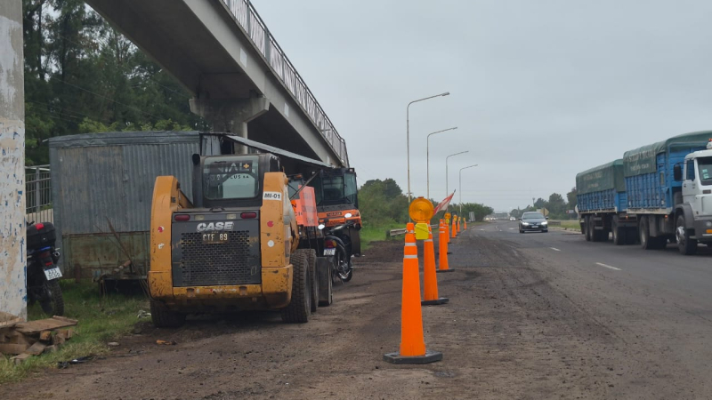 Comenzó el bacheo de la autovía Resistencia-Makallé