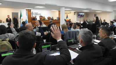 La Legislatura sancionó la ley que actualiza el registro público de profesionales de la salud
