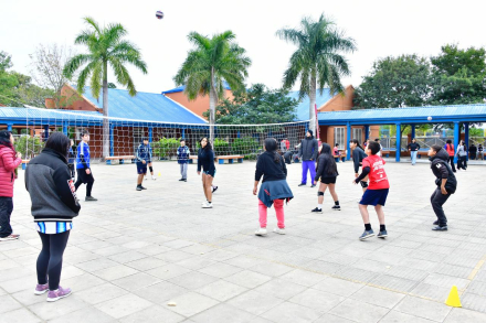 Actividad deportiva y recreativa en la EPES 61 (4)