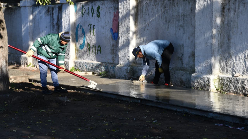 Avanza la reconstrucción de veredas del cementerio de Resistencia