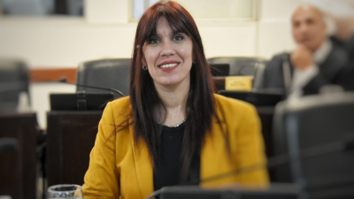 Paola Benítez cruzó a Mayol: "No se puede borrar la historia de la salud pública del Chaco"