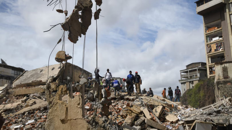 Aumenta a 3.685 la cifra de muertos por los terremotos en Venezuela