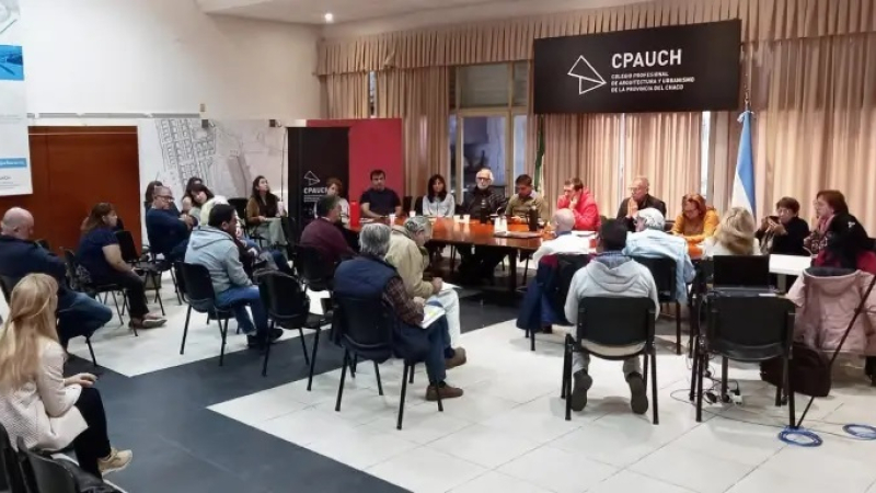 Profesionales del hábitat construido solicitan mayor participación en las decisiones normativas