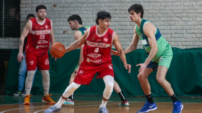 Hindú reaccionó a tiempo, remontó un partido complicado y golpeó primero en la serie final