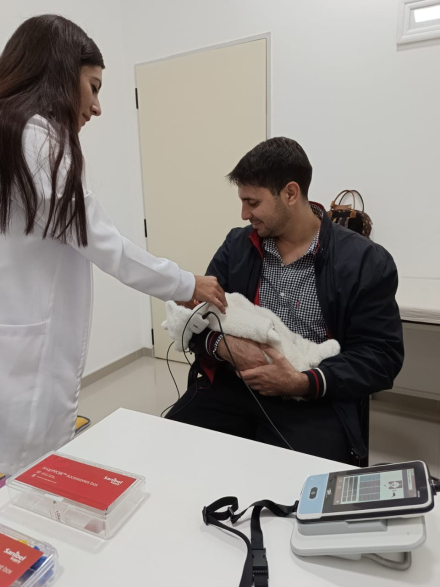 Primer estudio de otoemisiones en el Htal de la Madre y la Mujer