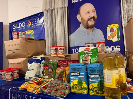 entrega cajas celiacos_Las Lomitas (5)