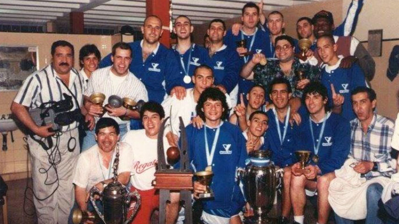 Reconocimiento a los protagonistas de la histórica conquista del básquet
