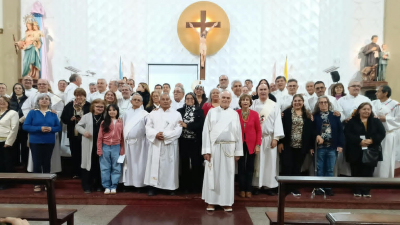 Más de 40 diáconos renovaron sus promesas en el colegio Don Bosco