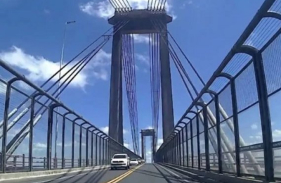 Buscan instalar vallas de contención en el Puente General Belgrano para evitar suicidios