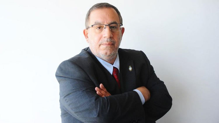 El-abogado-y-analista-financiero-Carlos-Maslatón