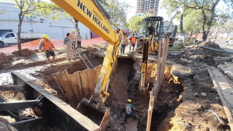 Por la reparación de un caño centenario piden mermar el consumo de agua
