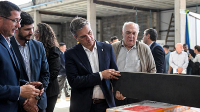 En el Día de la Industria, Zdero acompañó la inauguración de sede de Matertec SRL