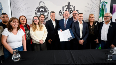 Zdero anunció la construcción de la sede de la Cámara de Comercio de Barranqueras