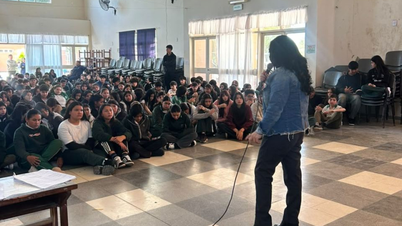 Jóvenes de la EPES N° 22 de Laguna Blanca participaron de una jornada sobre prevención del suicidio