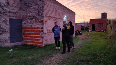 Le robaron la bomba de agua, increpó a vecinos y le respondieron con disparos