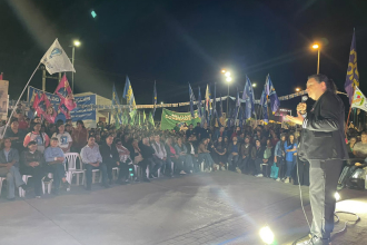 Graciela Parola: "Siempre que gobierna el neoliberalismo la Patria está en peligro"