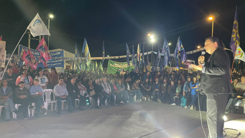 Graciela Parola: "Siempre que gobierna el neoliberalismo la Patria está en peligro"