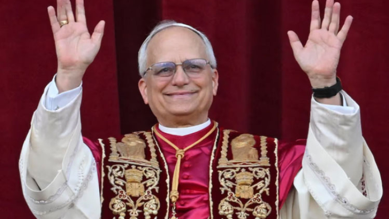 Papa León XIV: El Vaticano aseguró que se recupera favorablemente