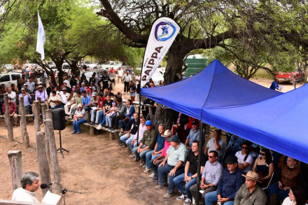 Exitosa Feria Ganadera Paippera en Puerto Irigoyen (3)